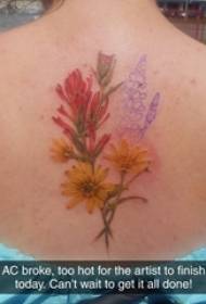 девојке натраг осликане акварелним скицама креативним прелепим цвећем изузетним сликама тетоважа