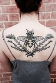 dívky zpět černá čára skica literární krásné obrázky tetování hmyzem