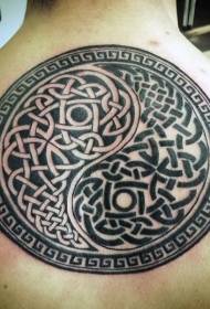Kubwerera kosangalatsa kale Celtic kale yin ndi yang miseche tattoo