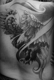 štýlový čierny a biely lietajúci orol späť tetovanie