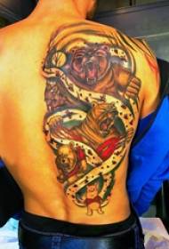 мечка тетоважа момче назад мечка тетоважа слика