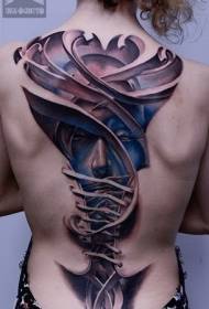 Realitzar un model de tatuatge en forma de cor a la dona tornada a un color increïble