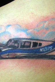 hátsó színes repülőgép felhő tetoválás minta