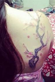 female back tattoo figure beautiful and beautiful girl back tattoo pattern