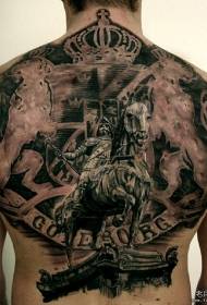 takana majesteettinen soturi patsas ja kirje tatuointi malli