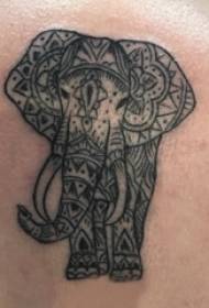 Baile-tatoveringsdyr for gutter tilbake på svart elefant-tatoveringsbilde