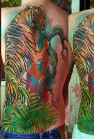 bizkarreko koloreko tigrea zuhaitz eta landare tatuaje ereduarekin