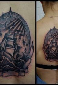 atgal Europos ir Amerikos buriavimo bangos juodai pilkos spalvos tatuiruotės modelis