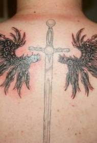 задни черни крила и модел татуировка на меч