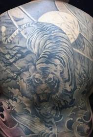 patrón de tatuaje de tigre en el nuevo bosque negro de estilo japonés