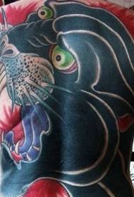 wzór tatuażu w kolorze starej szkoły pantera z pełnym tyłem