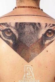disegno del tatuaggio faccia tigre punto colorato sul retro