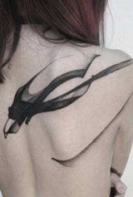 Mädchen zurück schwarz klassische Tinte kreative Persönlichkeit Tattoo Bilder