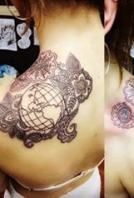 Zem tetovanie vzor dievča späť kvetina tetovanie tetovanie vzor krajiny