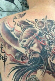 Chinese back personality Chinese Guan Gong and dragon tattoo