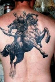返回精彩的戰士和戰馬紋身圖案