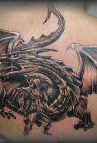 disegno del tatuaggio posteriore drago e cacciatore