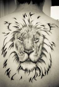 nyuma stunning simba kichwa tattoo muundo