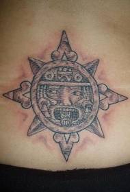 disegno del tatuaggio tribale sole design vita