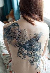 Torna fiori maravigliosi di corvo neru cù un ritrattu femminile di mudellu di tatuaggi