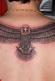 figura del tatuaggio ali posteriori grande aquila
