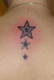 powrót wzór tatuażu gwiazdy w innym rozmiarze