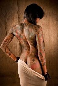 dorso femminile modello di tatuaggio drago stile giapponese