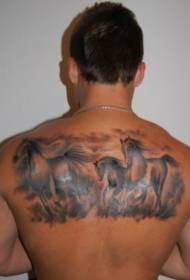 wzór tatuażu konia z powrotem mężczyzna