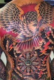 Terug fantastisch nautisch thema adelaar en roer tattoo-patroon