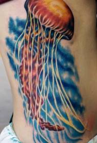 назад невероятный цвет массивной татуировки медузы