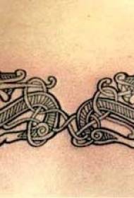 divu ķeltu mezglu muguras tetovējums