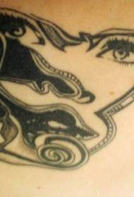 nugaros juodo moters veido totemo tatuiruotės modelis