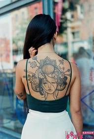 grožis atgal menas gražus geišos tatuiruotės modelis
