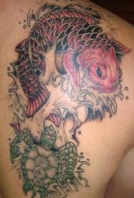 z tyłu zielony żółw i duży czerwony wzór tatuażu Squid