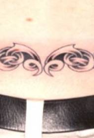 Modello di tatuaggio totem tribale celtico in vita
