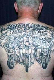 teschio posteriore cavalcando un modello di tatuaggio di moto
