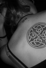 back round black and white Celtic knot tattoo pattern