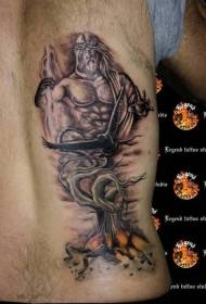 atgal paprastas dažytas Dzeusas su medžio ir varnos tatuiruotės modeliu