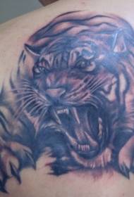 tornar patró de tatuatge de tigre amenaçador enorme