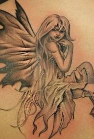 可愛的精靈紋身圖案，背面有翅膀