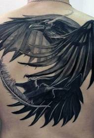 gyönyörű hatalmas fekete varjú és toll hátul tetoválás mintát