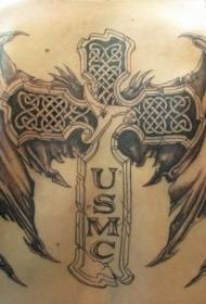Nugaros sparnai ir kryžiaus tatuiruotės raštas