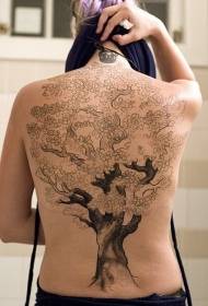 다시 우아한 큰 나무 문신 패턴 소녀