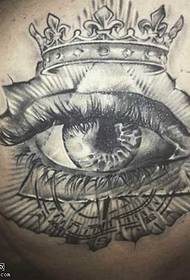 Back Realistic Eye Crown Tattoo ስርዓተ-ጥለት