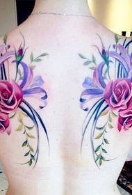 tatuaggio floreale luminoso posteriore femminile