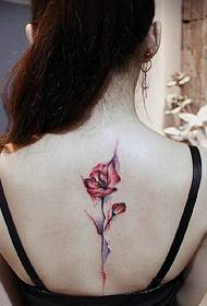 Een van die ruggraat Flower tattoo tattoo mooi en beweeglik