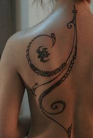 tatuaggio di totem di senso di bellezza design posteriore