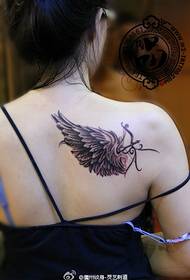 ženské zadné mapy tetovanie