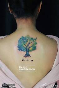 takaisin väri puu tatuointi malli