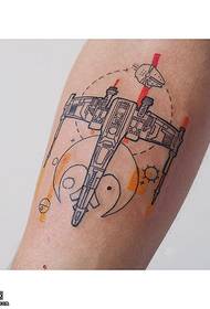 käsivarret tatuoitu lentokone tatuointi malli